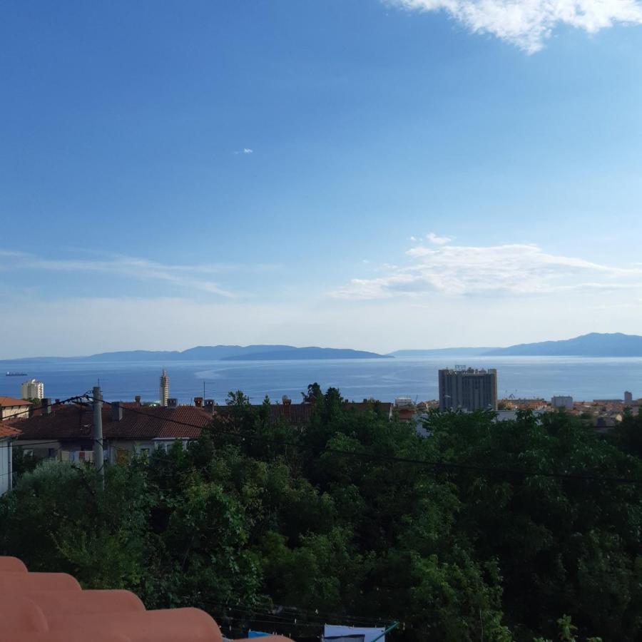 Orange Cube Apartment Rijeka Exteriör bild